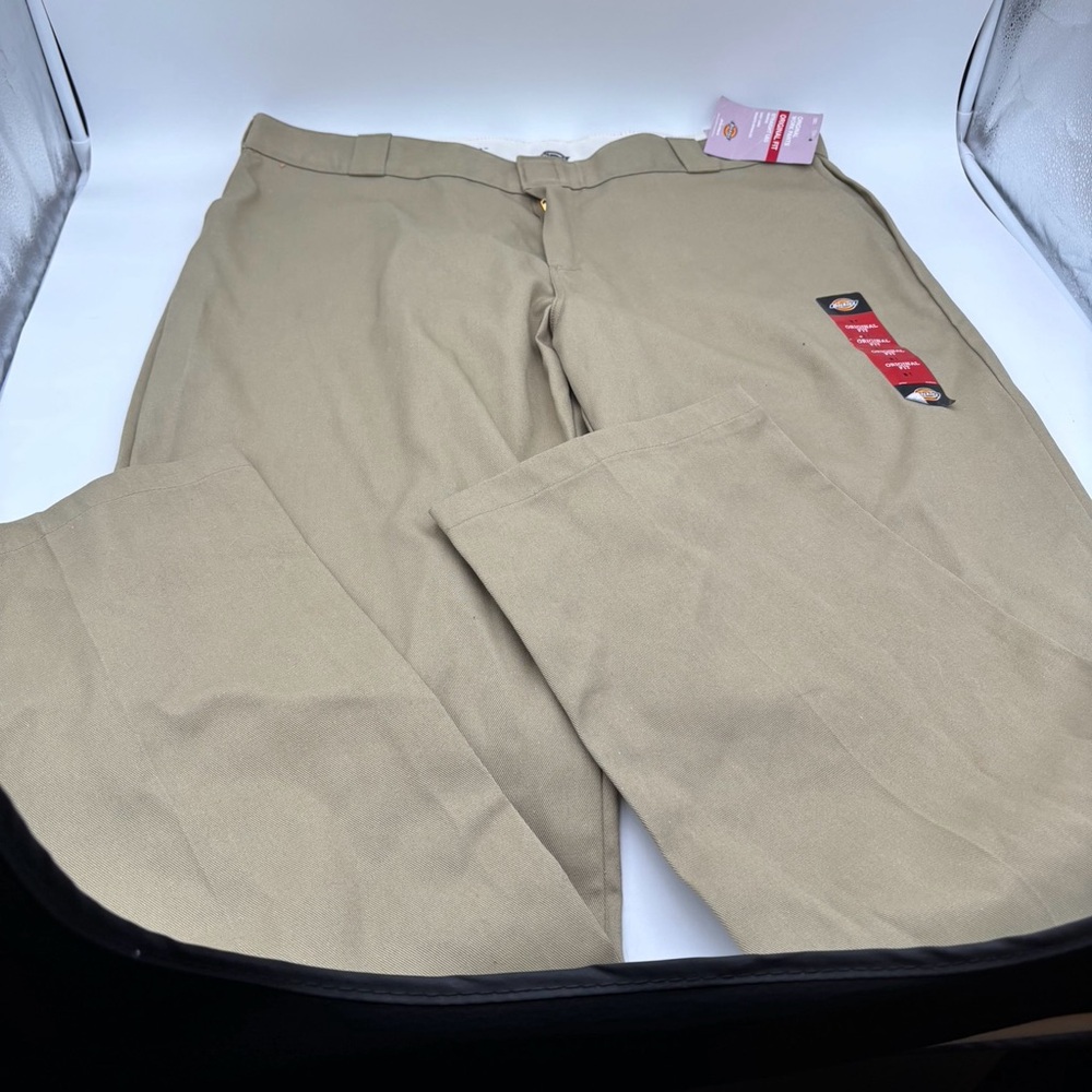 Dickies women’s beige‎ work pants sz 18 tall NWT